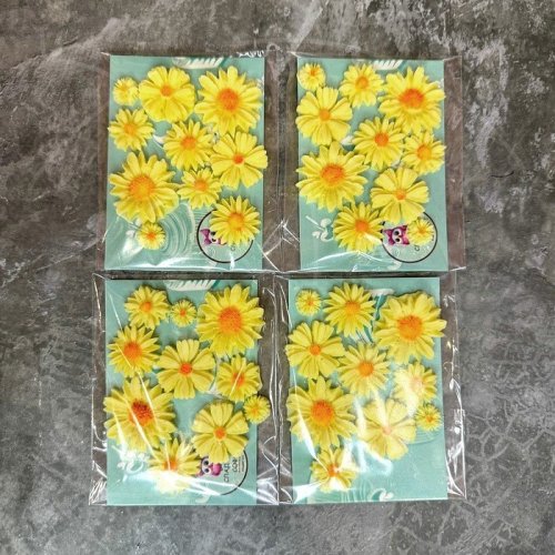 Фигурка из шоколадной глазури 3D "Ромашки" 